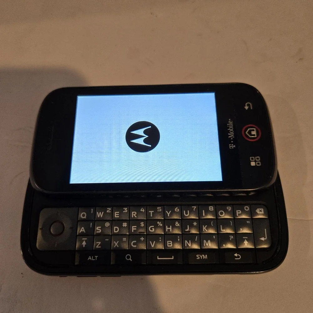 Android Motorola Cliq MB200 Camera WIFI QWERTY‎ Keyboard 3G GSM Original